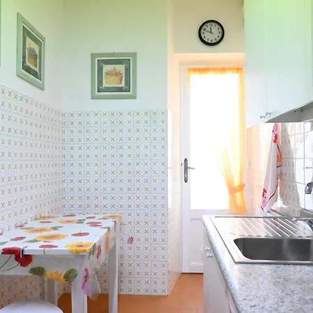 N263 - Numana, Delizioso Cielo-terra In Centro Storico