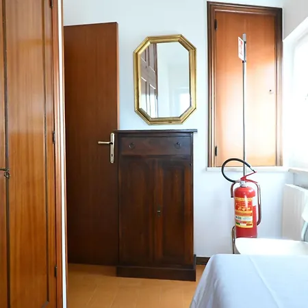 N263 - Numana, Delizioso Cielo-terra In Centro Storico Apartment