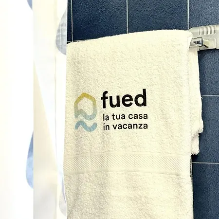 N263 - Numana, Delizioso Cielo-terra In Centro Storico Apartment *