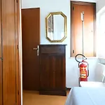 N263 - Numana, Delizioso Cielo-terra In Centro Storico דירה